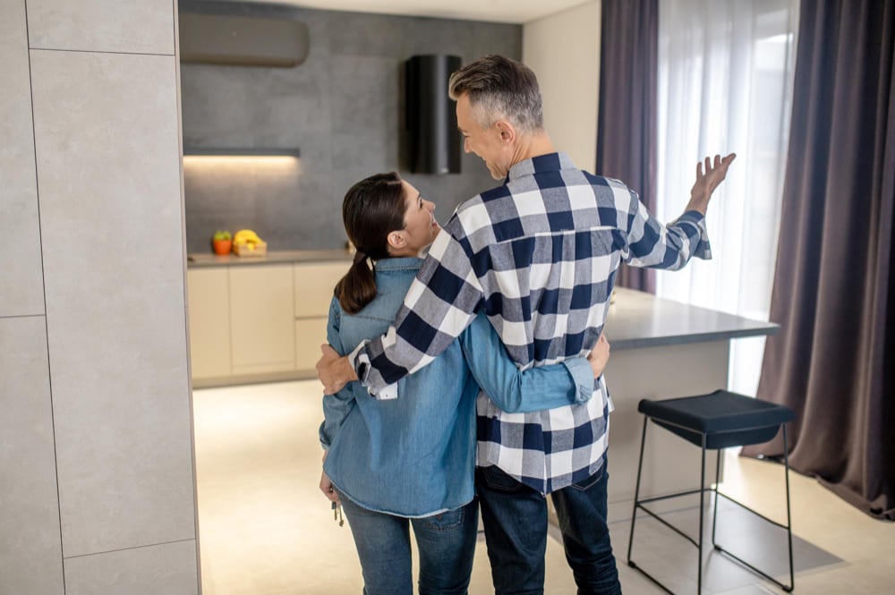 casal vendo casa
