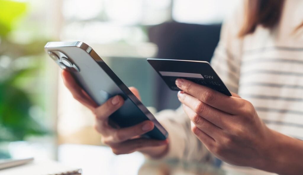 Como Aderir ao Cartão de Crédito Revolut: Passo a Passo Completo